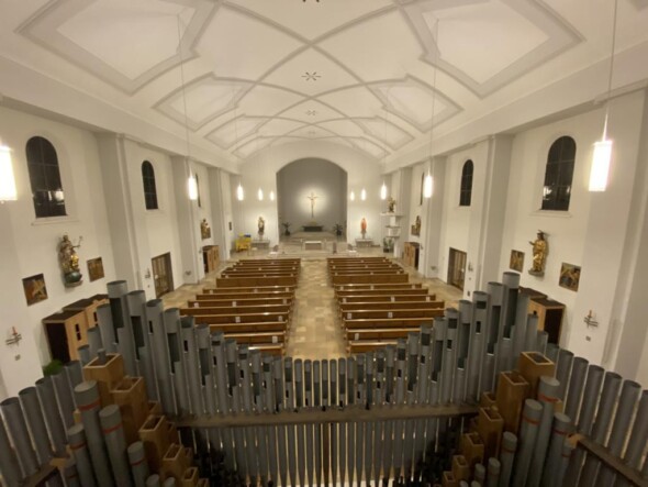 Hier werden Impressionen der Pfarrkirchen angezeigt. 